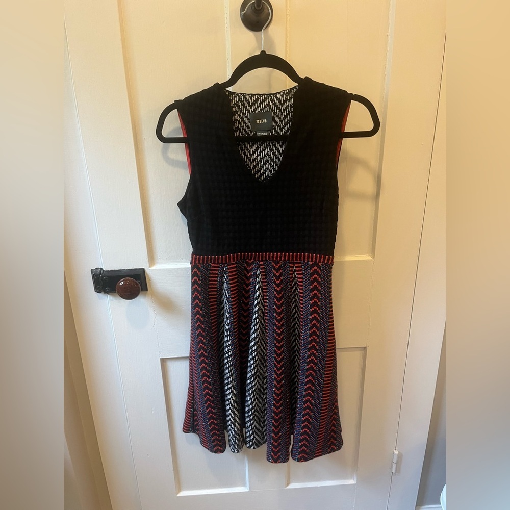Maeve Anthropologie Carolina Fit and Flare Dress Size 6P - Picture 2 of 7